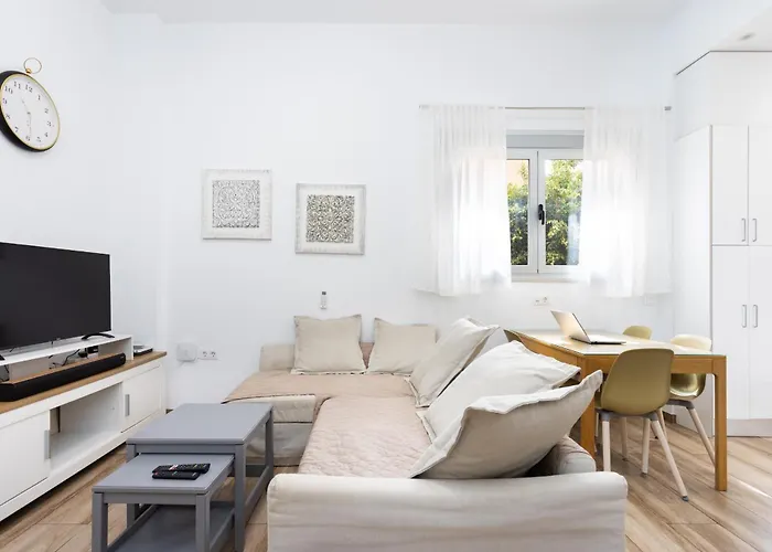 Daire Live Santa Cruz Islas Canarias Izquierda *