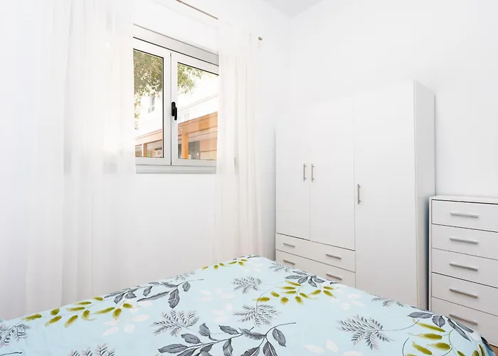 Daire Live Santa Cruz Islas Canarias Izquierda *